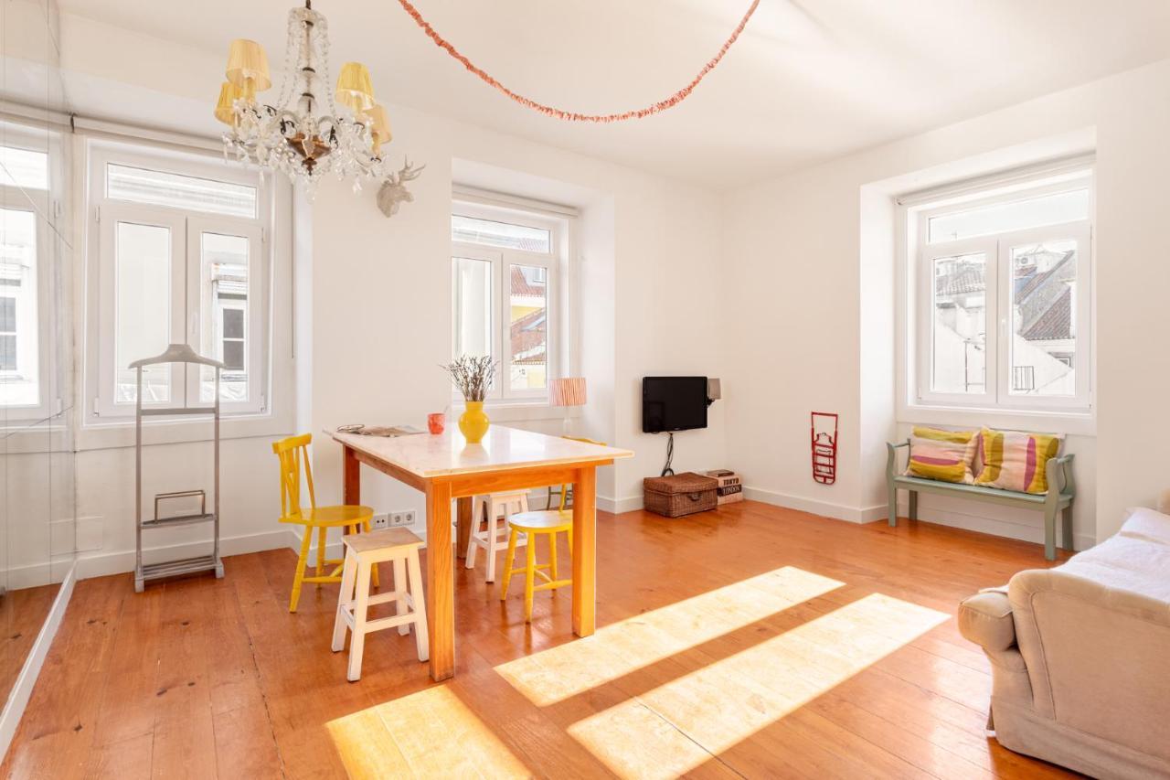Joivy Chic 2Br Apt In Bairro Alto, 2Mins To Sao Pedro De Alcantara Viewpoint Lissabon Buitenkant foto